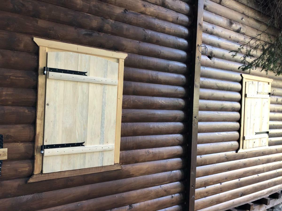 Lodge Triangle Woodhouse